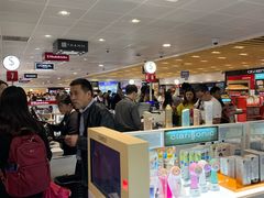 -日上免税行(浦东机场五店)