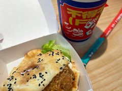 -塔斯汀中国汉堡(团一大店)
