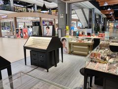 -宝岛眼镜(武汉南湖店)