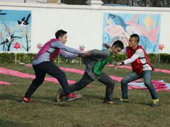 -崇明岛拓展训练真人CS镭战基地