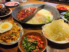 -萍姐火锅·公路夜市(武汉首店)