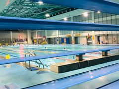 -小海豚国际游泳培训中心(浦东塘桥店)