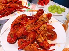 -领鲜活海鲜榴莲自助火锅(东门店)