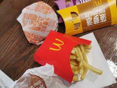 -麦当劳(华宁弘基生活中心店)