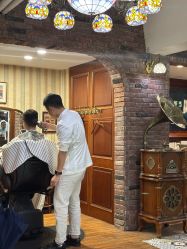 -BarberKiNG男士理发馆Barbershop