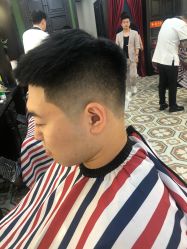 -豪帅男士理容馆