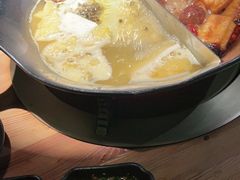 -湊湊火锅·茶憩(杭州湖滨银泰in77店)