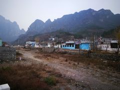 -平西抗日烈士陵园