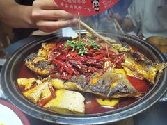 -辣尚瘾·烤鱼·新川菜(交大直营店)