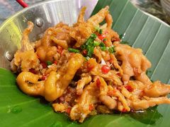 蒜香鸡脚-浩海火燒雲傣家菜(芮欧百货店)