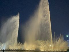 -东港音乐喷泉广场