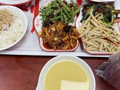 -刘小忙把子肉(北园大街总店)