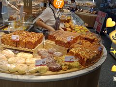 -万利隆·活力烘焙(人民路店)