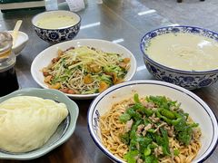 青椒肉丝面-雪琴面馆富安特色鱼汤面(城中花园店)