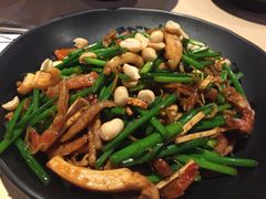 -来龙里 精致 东南亚餐室(万象城店)
