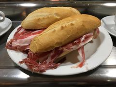 jamón-火腿博物馆(马约尔广场店)