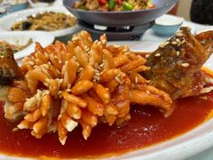 -大鸭梨烤鸭店(金顶街店)