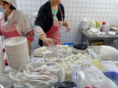 -朱新年·苏式汤团·面点(北寺塔店)
