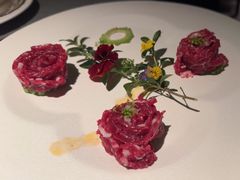 -左庭右院鲜牛肉火锅黑金店(陆家嘴中心店)
