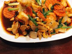 -Dang restaurant (patong phuket)