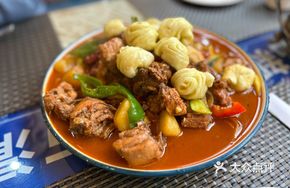 Karlwan Large Chicken Pot