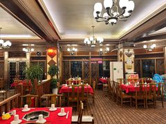 -山城年华老火锅(玉林店)