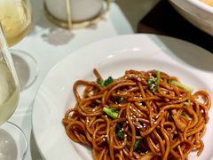 -滩外滩·本帮江浙菜(新天地店)