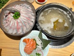 鲜活鳗鱼薄切-大和食乐·鲜和牛酸汤火锅(环宇荟店)