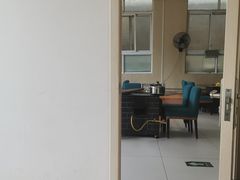 -农家院铁锅炖(西韩路店)