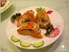 香煎韭菜饺-旺角欢乐融合餐厅(花园店)