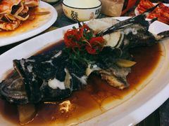 -庆余生平价生猛海鲜(海棠湾林旺夜市店)