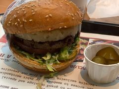 -The Habit Burger Grill 哈比特汉堡(复兴soho店)