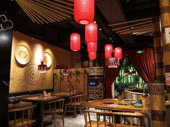 大堂-吃饭皇帝大(银泰财富广场店)