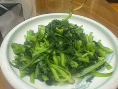 -小小饭店·休闲农庄·安吉松树林里的农家菜