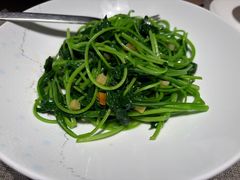 -虹潮荟·餐桌上的美食地理(太阳宫店)