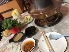 -羊家胡同·龙虾烧烤火锅(龙汇路店)