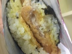 -全家便利店(杭州龙翔桥地铁站店)