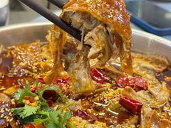 -蓉三少冒烤鸭·四川小吃集(北京首店)