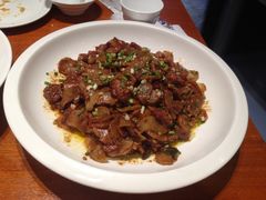 土豆干红烧肉-金掌勺东北菜(格兰晴天店)