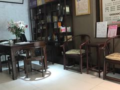 -莱蔻·圣灸堂·推拿艾灸(天山店)