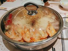 -黄记煌三汁焖锅(新佳丽江汉路店)