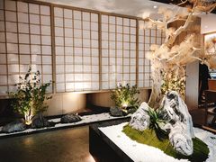 -蜜桃餐厅·伴山(湖滨商业街店)