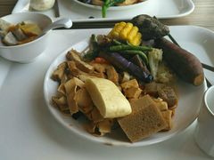 -感恩心素食馆(百世广场店)