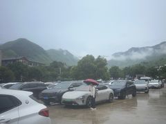 -安吉龙王山峡谷漂流