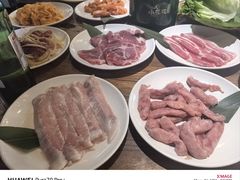 -小花花炭火烤肉·十五年延吉风味(左家庄店)