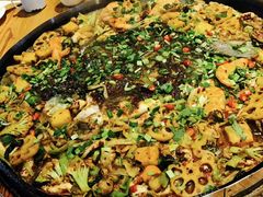 -咱屯子铁锅炖直营店(保利店)