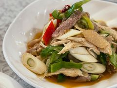 -汗腾格里·风味餐厅(新疆驻京办店)