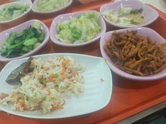 -雪乡阁东北农家菜(颛桥约好休闲街店)