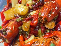 -捌贰虾蟹·江湖菜馆(江汉路店)