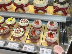 -花花卷卷·鲜食蛋糕(静安久光百货店)